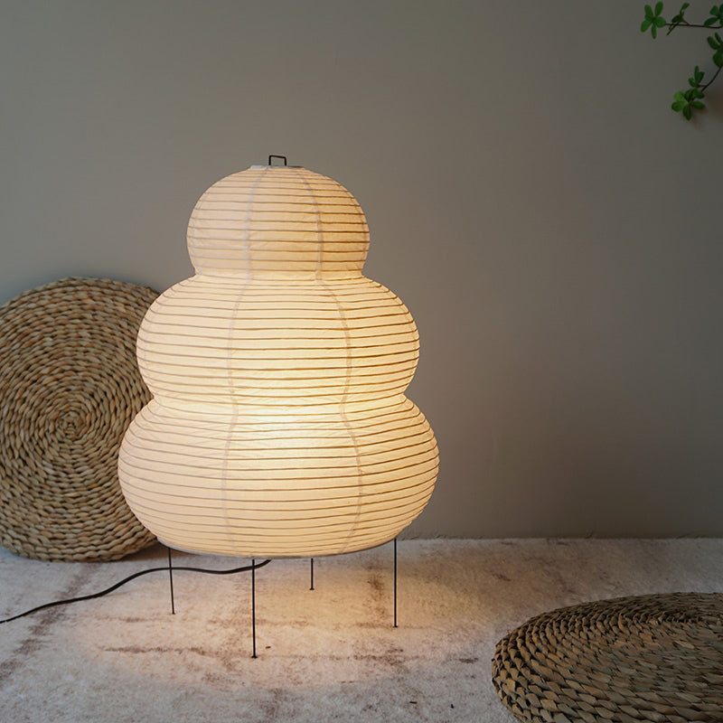 Japanese rice paper lamp for a Japandi, zen decor - Noguchi inspired